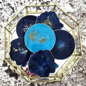 ⚓️ The World On Water Coaster Set ⚓️